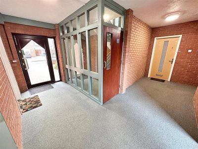 Grosvenor Crescent, Grimsby