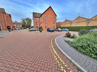 Grosvenor Crescent, Grimsby