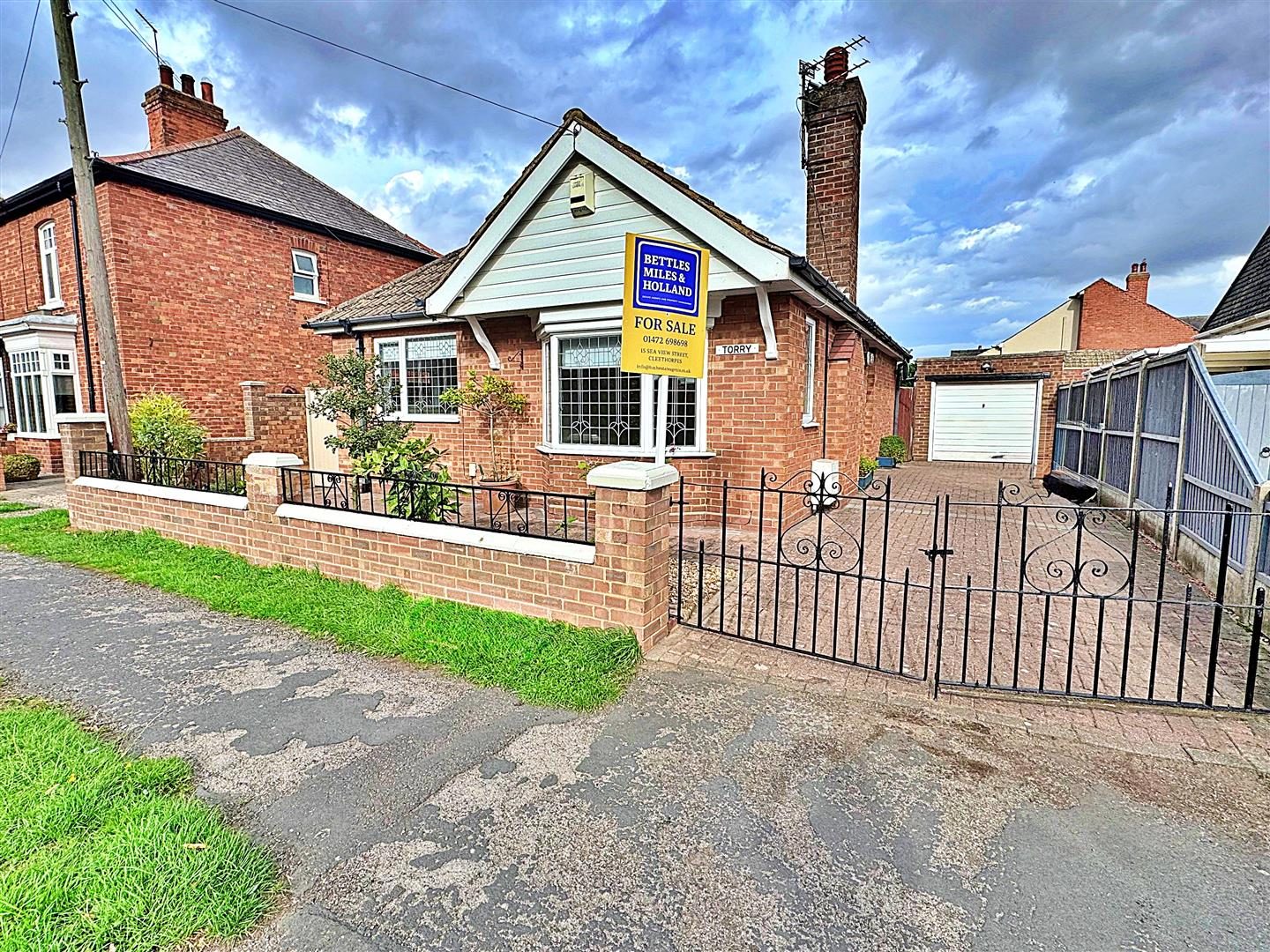 Holton Road, Grimsby