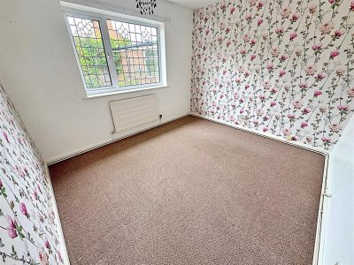 Holton Road, Grimsby