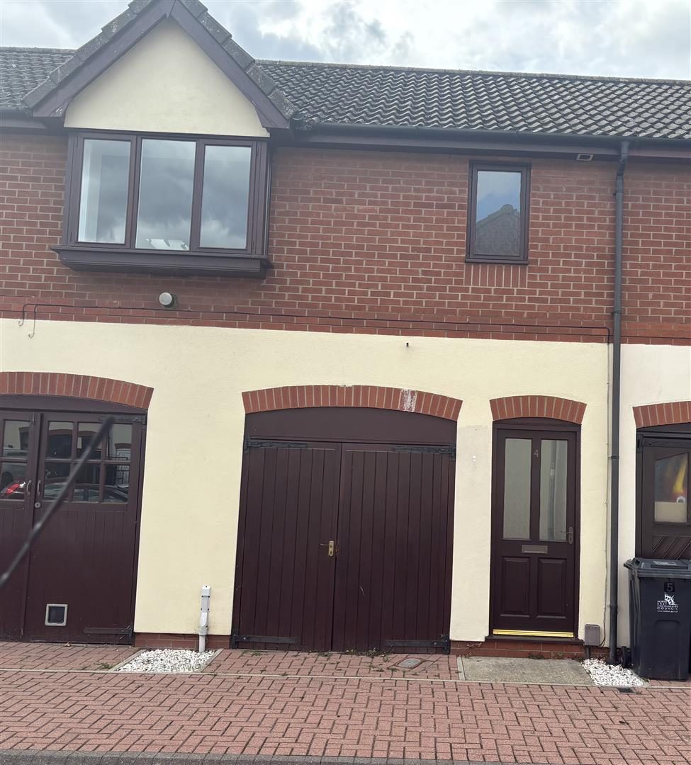 Kings Mews, Cleethorpes