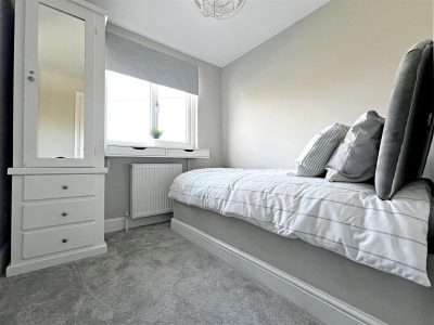 Mill View, Grimsby