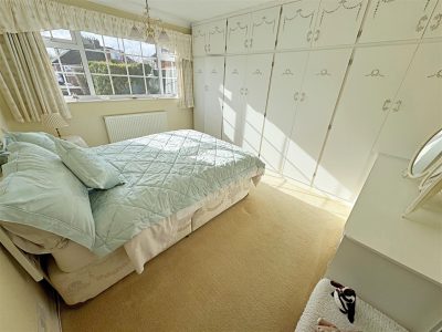 Peaks Avenue, Grimsby