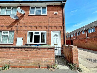 Sixhills Street, Grimsby