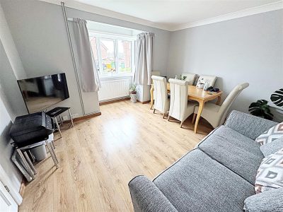 Walnut Crescent, Cleethorpes